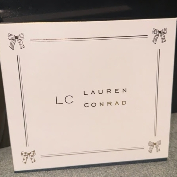 LC Lauren Conrad Green Wallet with Charms - Picture 5 of 5